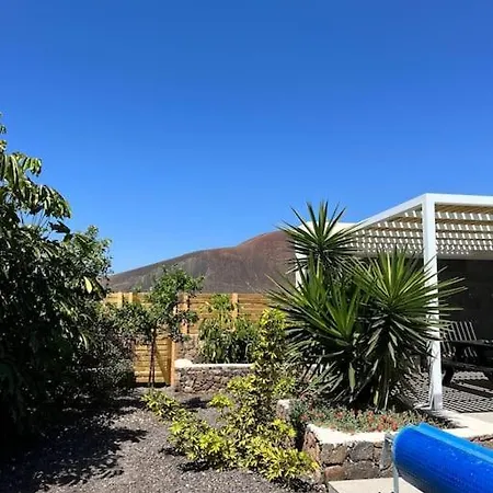 Maison Au Pied Du Calderon Hondo Avec Piscine Chauffee Villa *