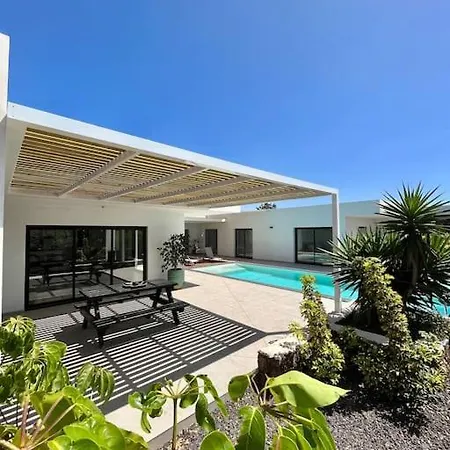 Maison Au Pied Du Calderon Hondo Avec Piscine Chauffee Villa Lajares