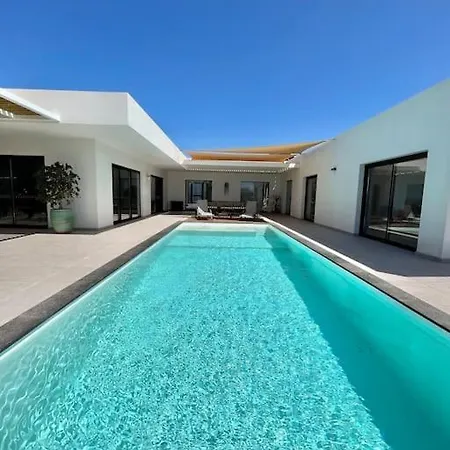 Maison Au Pied Du Calderon Hondo Avec Piscine Chauffee Villa *
