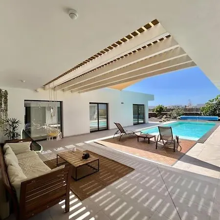 Maison Au Pied Du Calderon Hondo Avec Piscine Chauffee